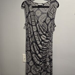 Elegant Black and White Patterned Dress